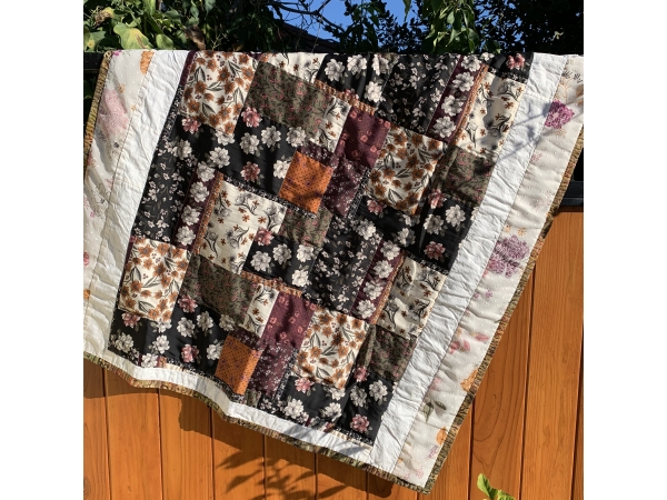 Winter Garden Floral in Earth Tones Quilt