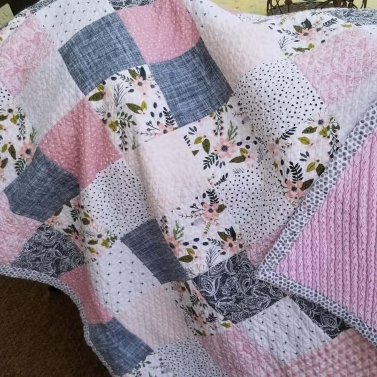 Pretty in Pink and Grey Baby/Toddler Quilt Pretty in Pink and Grey Baby/Toddler Quilt
