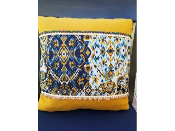 Throw Pillow (18 x 18); Cotton Print & Linen